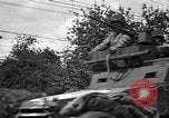 Standbild USA 2nd Armored Division während der Operation Cobra in Zweiten Weltkrieg Canisy Frankreich, 1944, aus Sekunde 21 historischem Filmmaterial Videoclip 65675072548