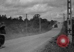 Standbild USA 2nd Armored Division während der Operation Cobra in Zweiten Weltkrieg Canisy Frankreich, 1944, aus Sekunde 39 historischem Filmmaterial Videoclip 65675072548