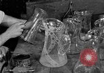 Standbild schneiden Glas machen United States USA, 1919, aus Sekunde 5 historischem Filmmaterial Videoclip 65675072549