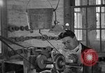 Standbild schneiden Glas machen United States USA, 1919, aus Sekunde 52 historischem Filmmaterial Videoclip 65675072549