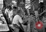 Standbild schneiden Glas machen United States USA, 1919, aus Sekunde 57 historischem Filmmaterial Videoclip 65675072549