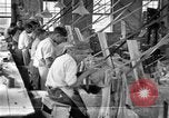 Standbild schneiden Glas machen United States USA, 1919, aus Sekunde 59 historischem Filmmaterial Videoclip 65675072549