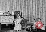 Image Maison de poupée United States USA, 1919, de la seconde 33 séquences d'archives historiques vidéo 65675072552
