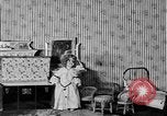 Image Maison de poupée United States USA, 1919, de la seconde 35 séquences d'archives historiques vidéo 65675072552