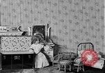 Image Maison de poupée United States USA, 1919, de la seconde 45 séquences d'archives historiques vidéo 65675072552