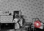 Image Maison de poupée United States USA, 1919, de la seconde 55 séquences d'archives historiques vidéo 65675072552