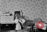 Image Maison de poupée United States USA, 1919, de la seconde 59 séquences d'archives historiques vidéo 65675072552