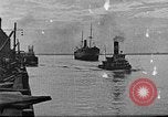 Immagine di La raffinazione dello zucchero New York United States USA, 1922, secondo 5 filmato di repertorio 65675072554