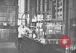 Immagine di La raffinazione dello zucchero New York United States USA, 1922, secondo 11 filmato di repertorio 65675072554