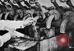 Immagine di La raffinazione dello zucchero New York United States USA, 1922, secondo 49 filmato di repertorio 65675072554