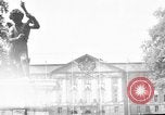 Standbild der Alliierten Kontrollbehörde Gebäude Berlin Deutschland, 1953, aus Sekunde 46 historischem Filmmaterial Videoclip 65675072558