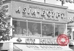 Standbild Kurfürstendamm Avenue Berlin Deutschland, 1953, aus Sekunde 27 historischem Filmmaterial Videoclip 65675072559