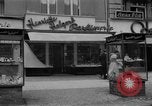 Standbild Kurfürstendamm Avenue Berlin Deutschland, 1953, aus Sekunde 44 historischem Filmmaterial Videoclip 65675072559