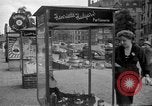 Standbild Kurfürstendamm Avenue Berlin Deutschland, 1953, aus Sekunde 51 historischem Filmmaterial Videoclip 65675072559