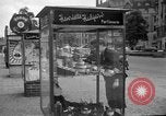 Standbild Kurfürstendamm Avenue Berlin Deutschland, 1953, aus Sekunde 55 historischem Filmmaterial Videoclip 65675072559