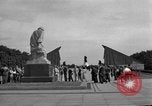 Immagine di Il russo Memorial Park Berlino Germania, 1953, secondo 13 filmato di repertorio 65675072568