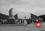 Immagine di Il russo Memorial Park Berlino Germania, 1953, secondo 14 filmato di repertorio 65675072568