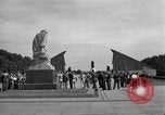 Immagine di Il russo Memorial Park Berlino Germania, 1953, secondo 17 filmato di repertorio 65675072568
