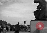 Immagine di Il russo Memorial Park Berlino Germania, 1953, secondo 35 filmato di repertorio 65675072568