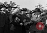 Immagine di Civili tedesco Germania, 1948, secondo 24 filmato di repertorio 65675072576