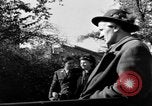 Immagine di Civili tedesco Germania, 1948, secondo 30 filmato di repertorio 65675072576