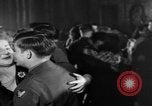 Immagine di Civili tedesco Germania, 1948, secondo 57 filmato di repertorio 65675072576