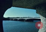 Standbild Roosevelt Bridge Washington DC USA, 1966, aus Sekunde 61 historischem Filmmaterial Videoclip 65675072583
