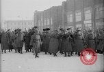 Standbild russischen Truppen Ersten Weltkrieg dekoriert Jekaterinburg Russland, 1918, aus Sekunde 36 historischem Filmmaterial Videoclip 65675072595