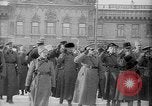 Standbild russischen Truppen Ersten Weltkrieg dekoriert Jekaterinburg Russland, 1918, aus Sekunde 54 historischem Filmmaterial Videoclip 65675072595