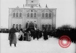 Image outdoor church service en Sibérie, 1918, de la seconde 35 séquences d'archives historiques vidéo 65675072599