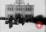 Image outdoor church service en Sibérie, 1918, de la seconde 41 séquences d'archives historiques vidéo 65675072599