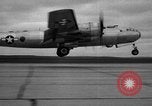 Standbild B-29 Superfortress Kansas United States USA, 1946, aus Sekunde 26 historischem Filmmaterial Videoclip 65675072602