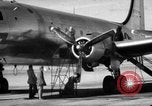Standbild C-54 Skymaster Kansas United States USA, 1946, aus Sekunde 29 historischem Filmmaterial Videoclip 65675072604