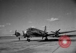 Standbild C-54 Skymaster Kansas United States USA, 1946, aus Sekunde 37 historischem Filmmaterial Videoclip 65675072604