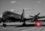 Standbild C-54 Skymaster Kansas United States USA, 1946, aus Sekunde 49 historischem Filmmaterial Videoclip 65675072604