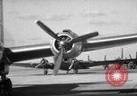 Standbild C-54 Skymaster Kansas United States USA, 1946, aus Sekunde 54 historischem Filmmaterial Videoclip 65675072604