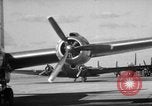 Standbild C-54 Skymaster Kansas United States USA, 1946, aus Sekunde 57 historischem Filmmaterial Videoclip 65675072604