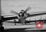 Standbild C-54 Skymaster Kansas United States USA, 1946, aus Sekunde 61 historischem Filmmaterial Videoclip 65675072604
