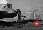 Standbild B-29 Superfortress Kansas United States USA, 1946, aus Sekunde 30 historischem Filmmaterial Videoclip 65675072607