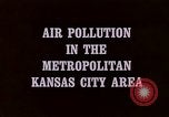 Immagine di Inquinamento atmosferico Kansas United States USA, 1967, secondo 20 filmato di repertorio 65675072631