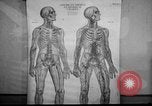 Standbild elektrische Prüfung United States USA, 1943, aus Sekunde 44 historischem Filmmaterial Videoclip 65675072636