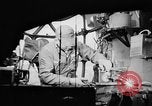 Immagine di Ispezione elettrica United States USA, 1943, secondo 53 filmato di repertorio 65675072637