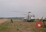 Image Récupération des LB-7 Bluefields au Nicaragua, 1969, de la seconde 14 séquences d'archives historiques vidéo 65675072639