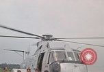 Image Récupération des LB-7 Bluefields au Nicaragua, 1969, de la seconde 37 séquences d'archives historiques vidéo 65675072639