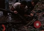 Image Récupération des LB-7 Bluefields au Nicaragua, 1969, de la seconde 8 séquences d'archives historiques vidéo 65675072640