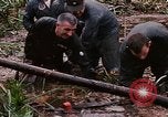 Image Récupération des LB-7 Bluefields au Nicaragua, 1969, de la seconde 23 séquences d'archives historiques vidéo 65675072640