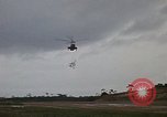 Image Récupération des LB-7 Bluefields au Nicaragua, 1969, de la seconde 27 séquences d'archives historiques vidéo 65675072641