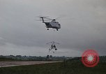 Image Récupération des LB-7 Bluefields au Nicaragua, 1969, de la seconde 58 séquences d'archives historiques vidéo 65675072641