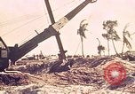 Image Bataille de Tarawa Tarawa Îles Gilbert, 1943, de la seconde 1 séquences d'archives historiques vidéo 65675072670