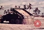 Image Bataille de Tarawa Tarawa Îles Gilbert, 1943, de la seconde 12 séquences d'archives historiques vidéo 65675072670